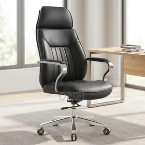 Leather Executive Office Chair – Elegant Seating for Managers