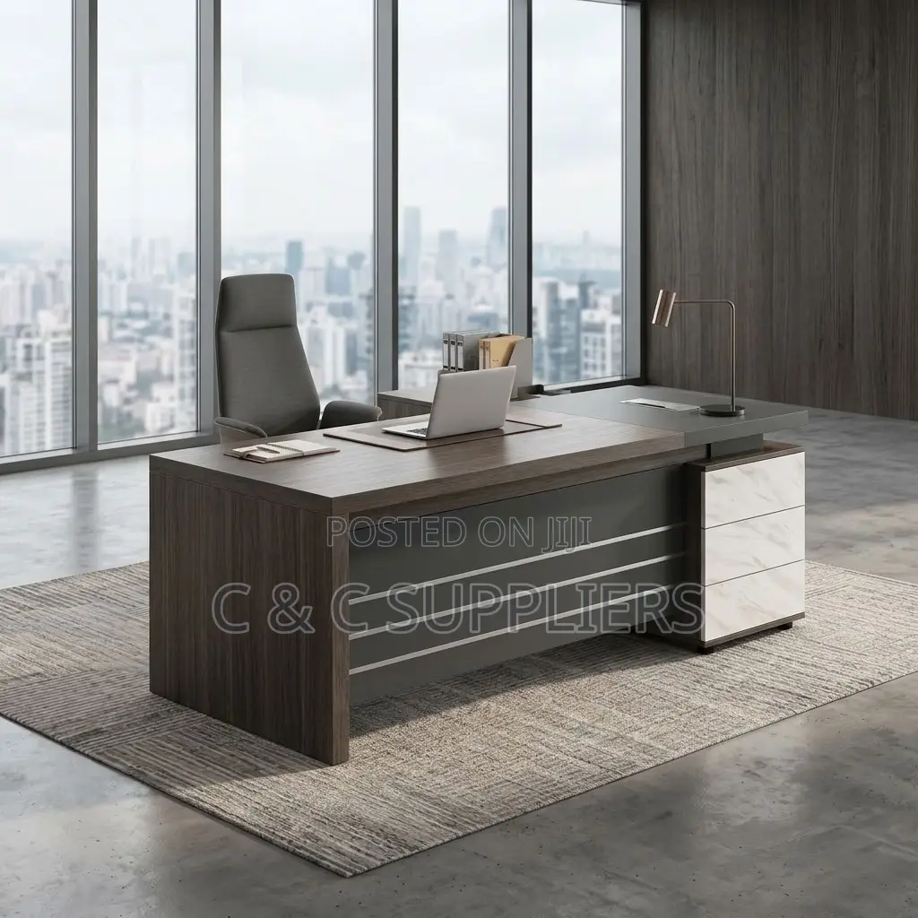 1800mm Wooden Executive Managers Table.