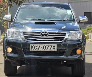 Toyota Hilux 2012