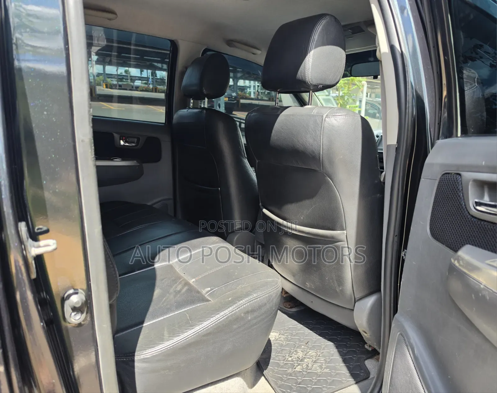 Toyota Hilux 2012