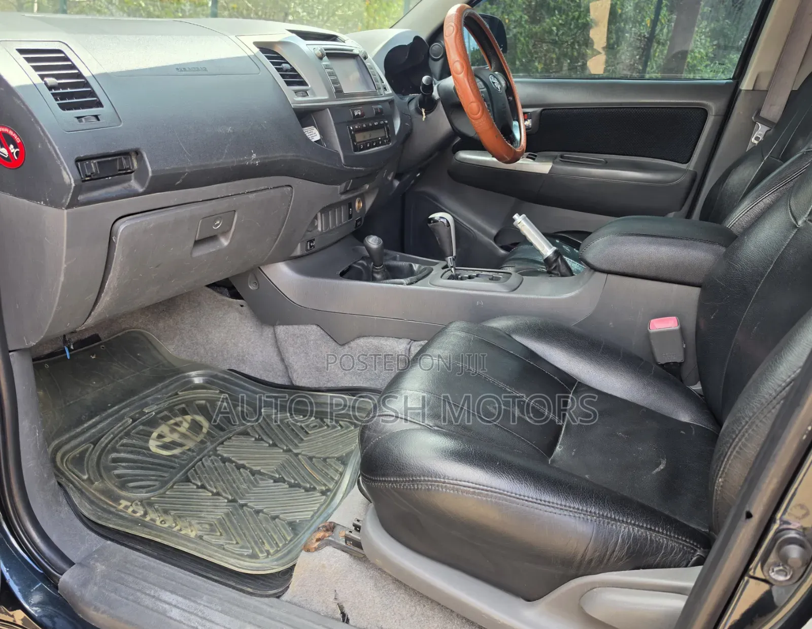 Toyota Hilux 2012