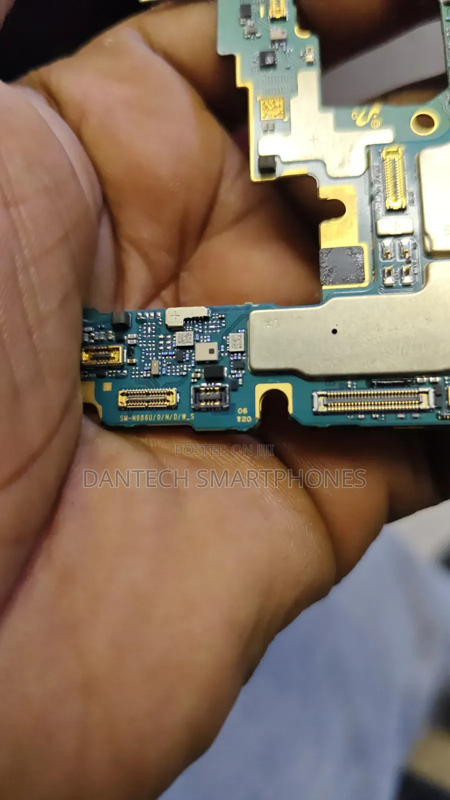 Earpiece and Mouthpiece Fixing