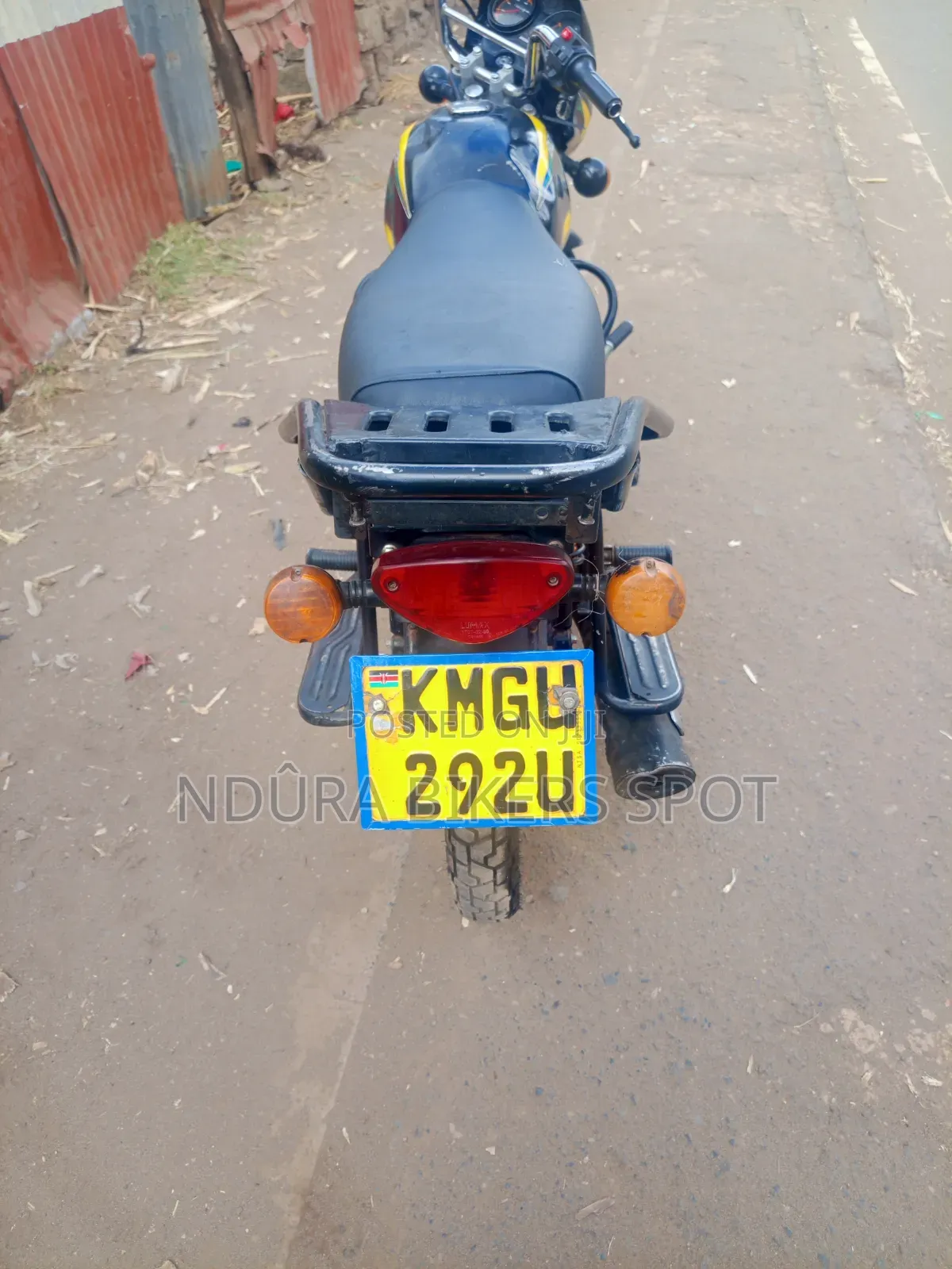 Bajaj Boxer 125 2025 Black