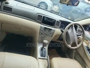 Toyota Corolla 2006 Gold