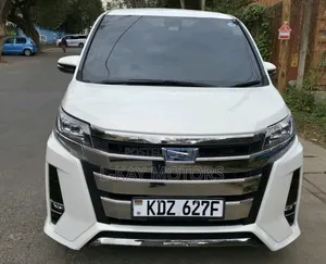 Toyota Noah 2019 White