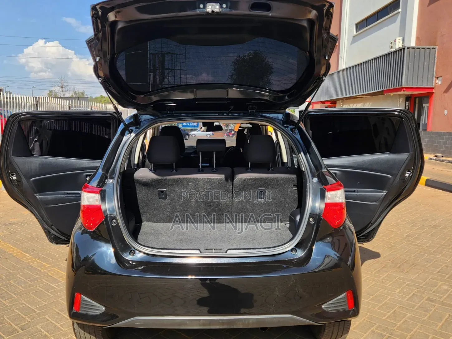 Toyota Vitz 2017 Black