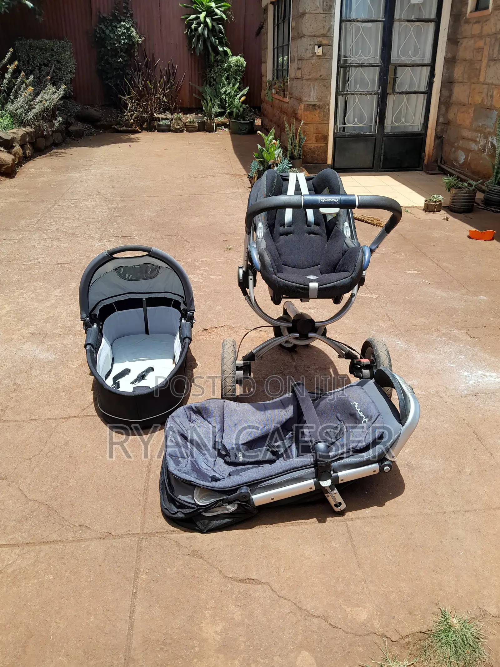 3-in-1 Travel System–Stroller Frame, Infant Car Seat & Carrycot