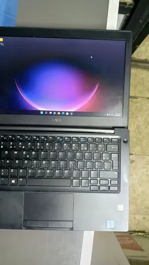 Laptop Dell Latitude 7390 8GB Intel Core i5 SSD 256GB