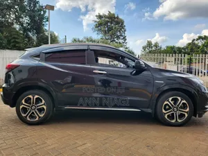 Honda Vezel 2020 Black