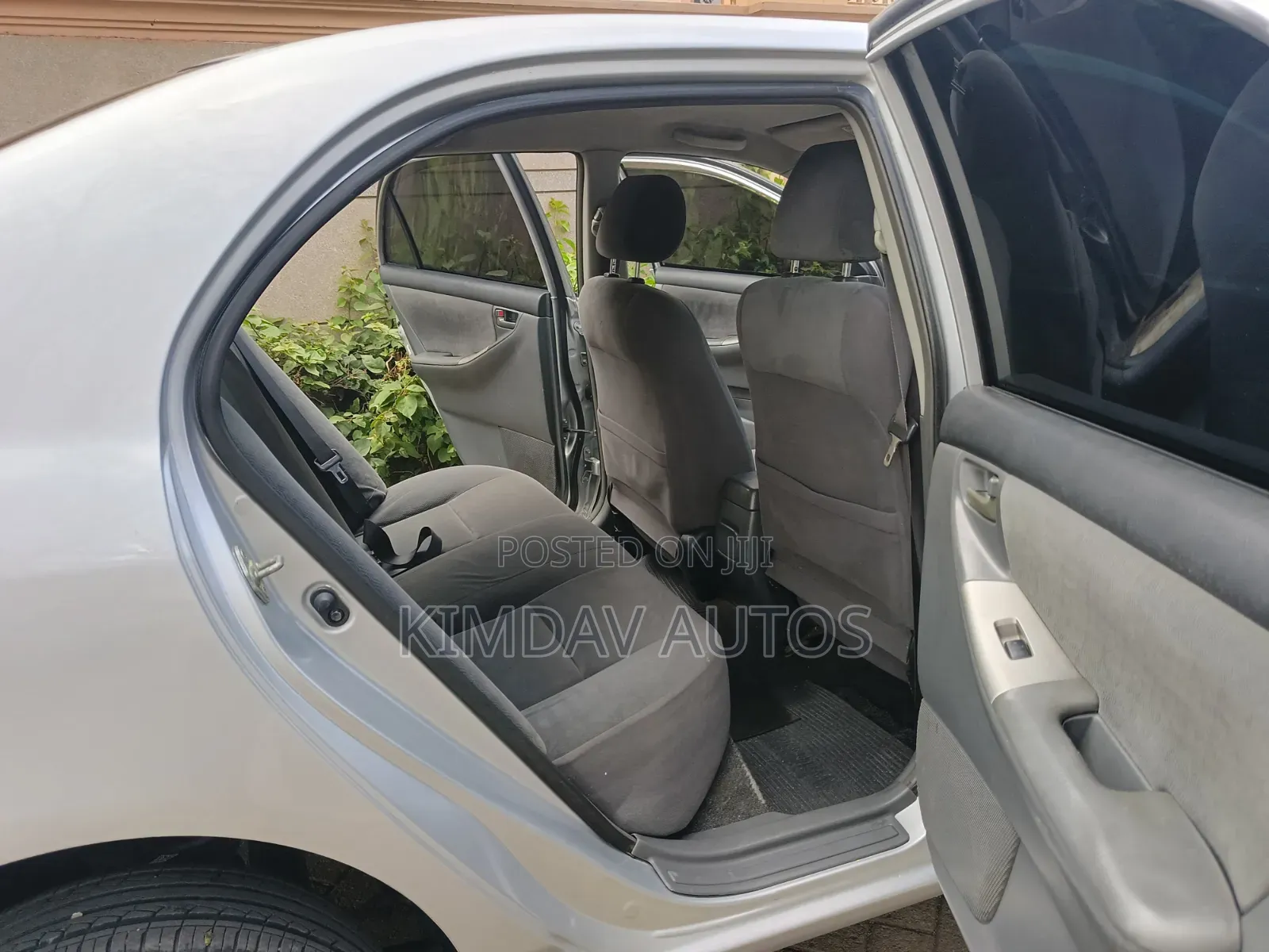 Toyota Corolla 2005 Silver