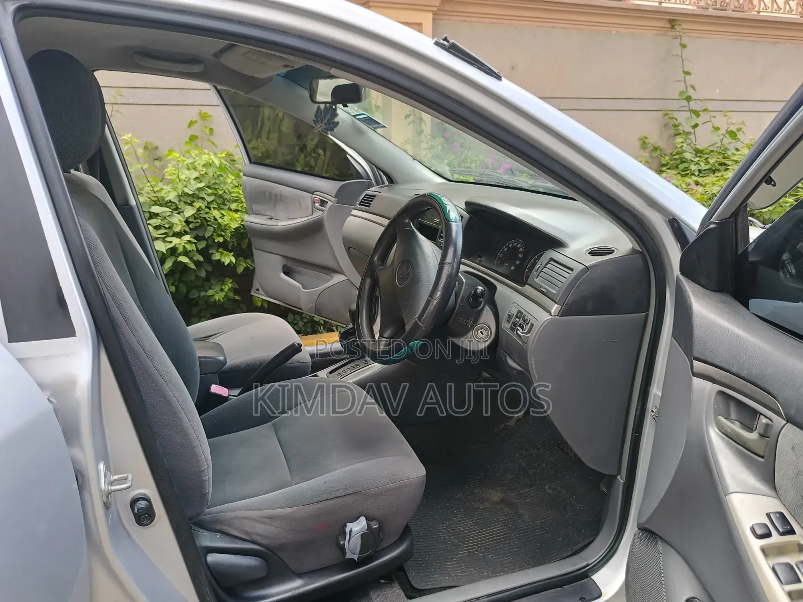 Toyota Corolla 2005 Silver