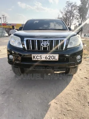Toyota Land Cruiser 2013 Black