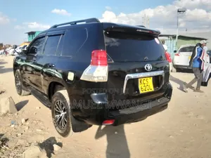 Toyota Land Cruiser 2013 Black