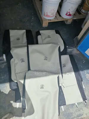 ) Toyota Wish Car Seat Covers