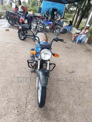 Honda CB 2023 Blue