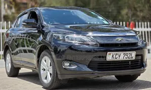 Toyota Harrier 2.0 2014 Black