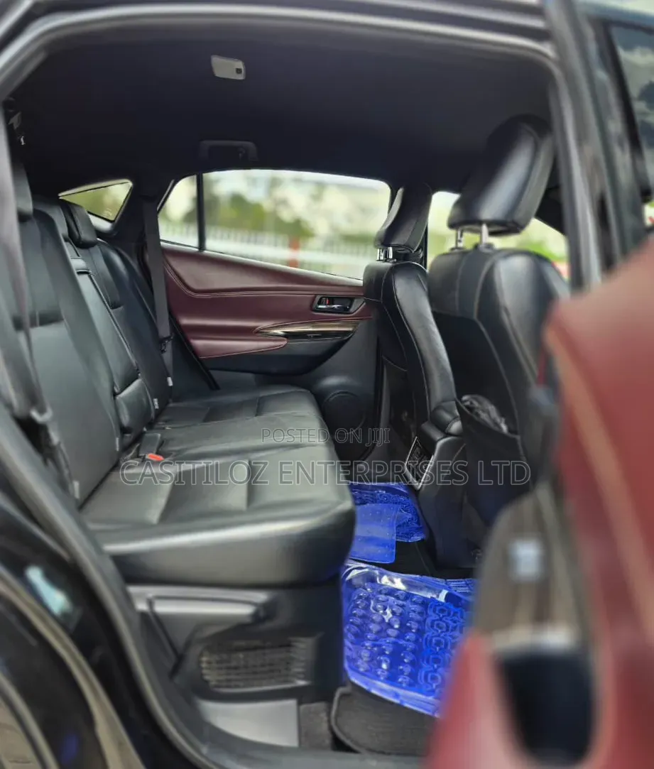 Toyota Harrier 2.0 2014 Black