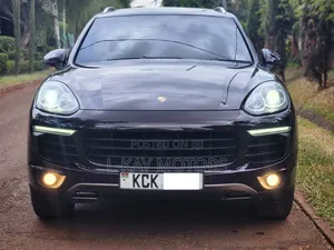 Porsche Cayenne 2016 Purple