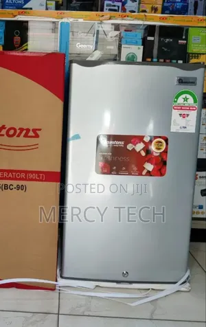 Ramtons RF215 Single Door Fridge 90L