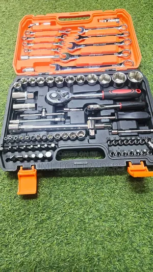 82pcs Mechanical Engineering Toolset