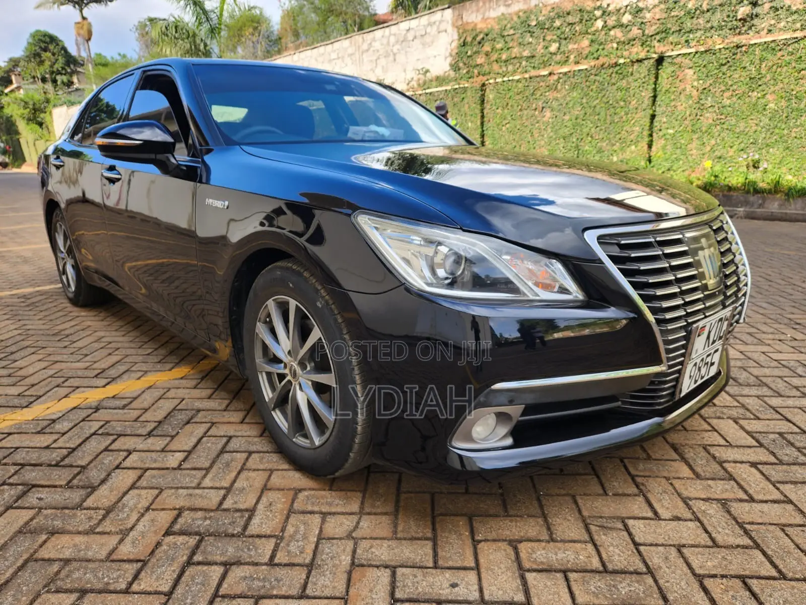 Toyota Crown 2015 Black