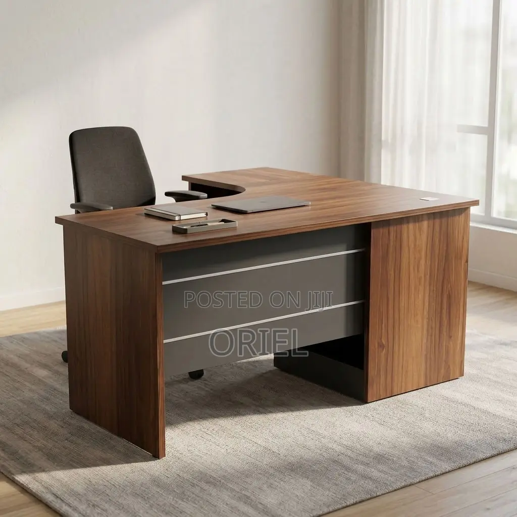 1.4m Office Desk – Compact Modern Work Table for Small Spaces