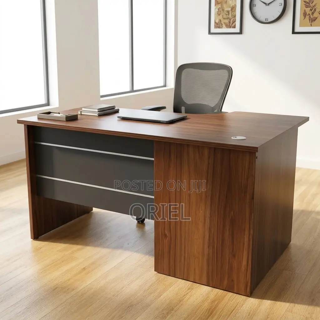 1.4m Office Desk – Compact Modern Work Table for Small Spaces
