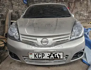 Nissan Note 2010 Silver