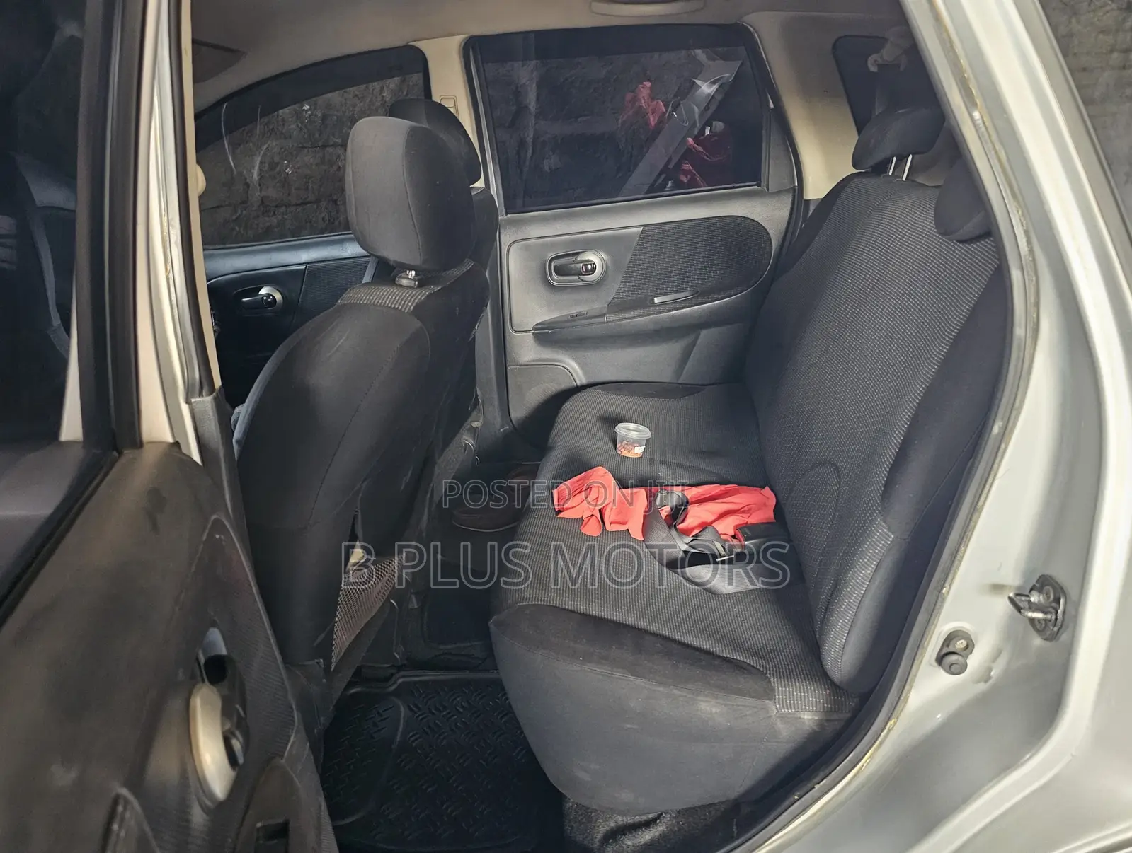 Nissan Note 2010 Silver