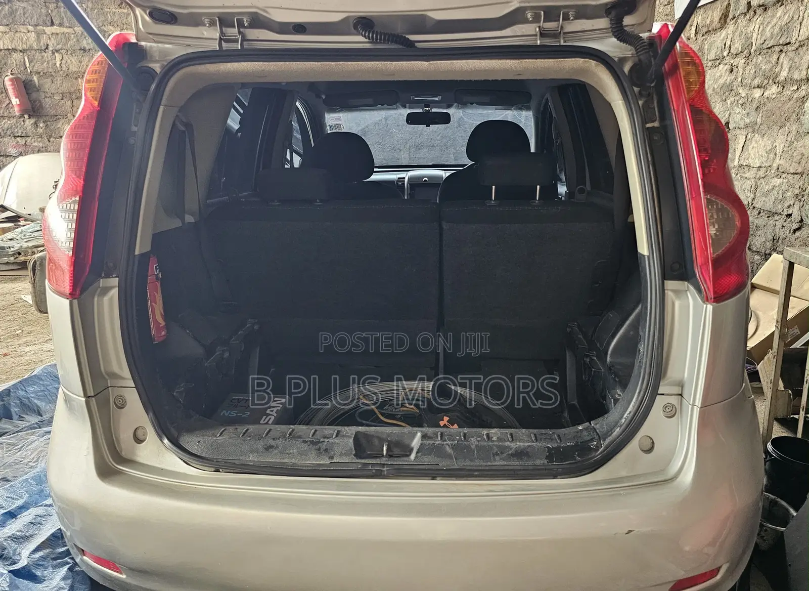 Nissan Note 2010 Silver