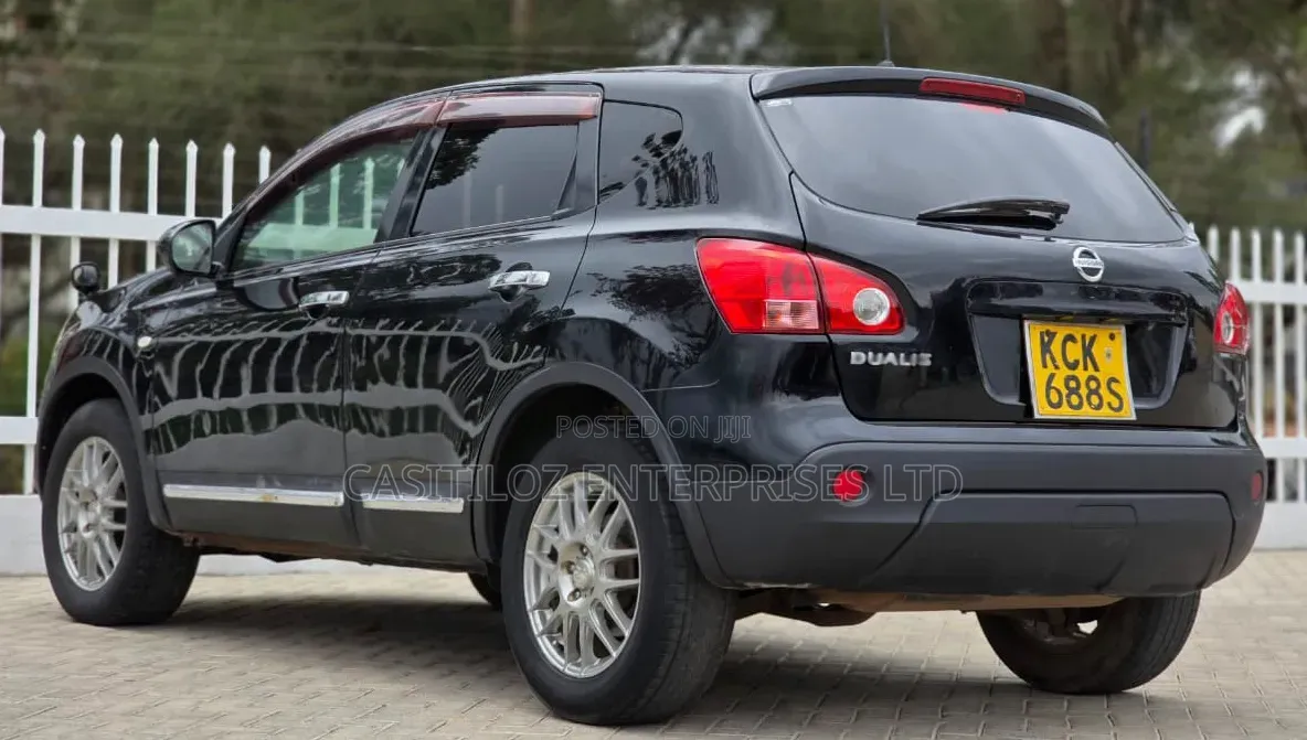 Nissan Dualis 2010 Black