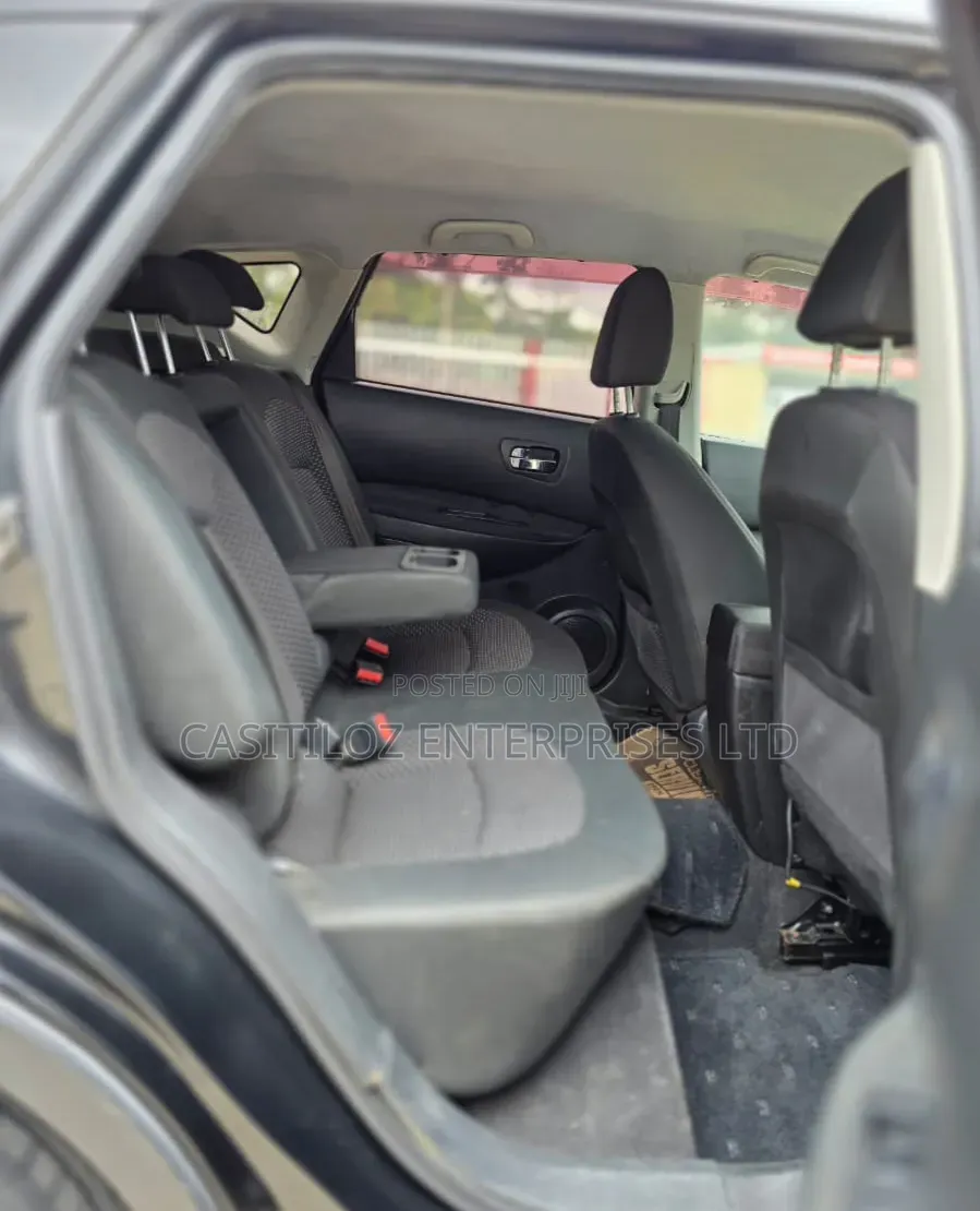 Nissan Dualis 2010 Black