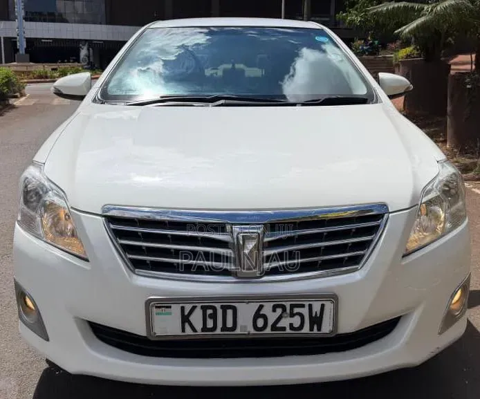 Toyota Premio 2014 White