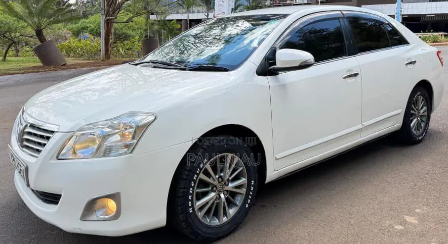 Toyota Premio 2014 White