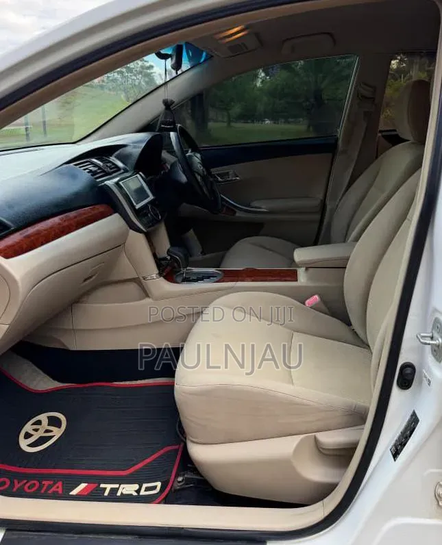 Toyota Premio 2014 White