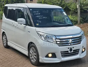 Mitsubishi Delica 2019 White
