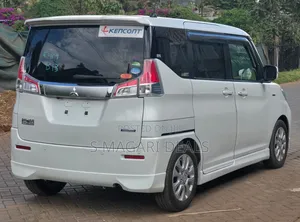 Mitsubishi Delica 2019 White