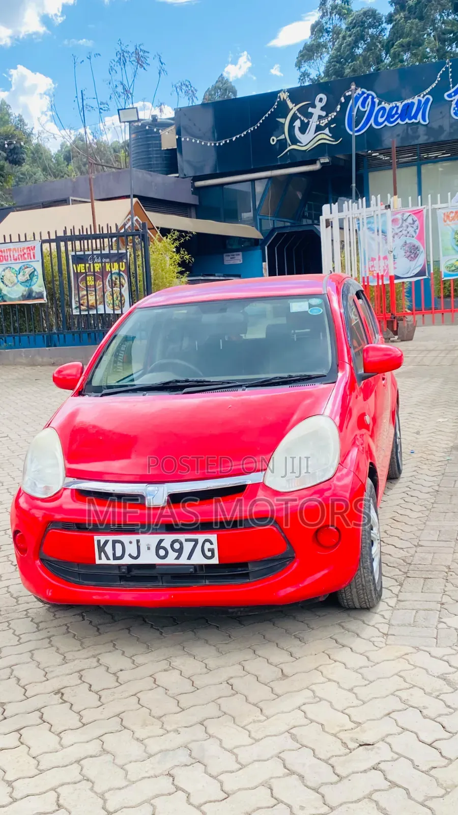 Toyota Passo 2015 Red