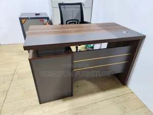 Office Desk – Modern Executive Desk With 3 Drawers