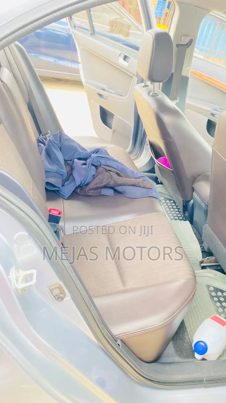 Mitsubishi Galant 2013 Silver