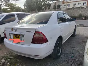 Toyota Corolla 2007 White