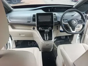 Nissan Serena 2019 White