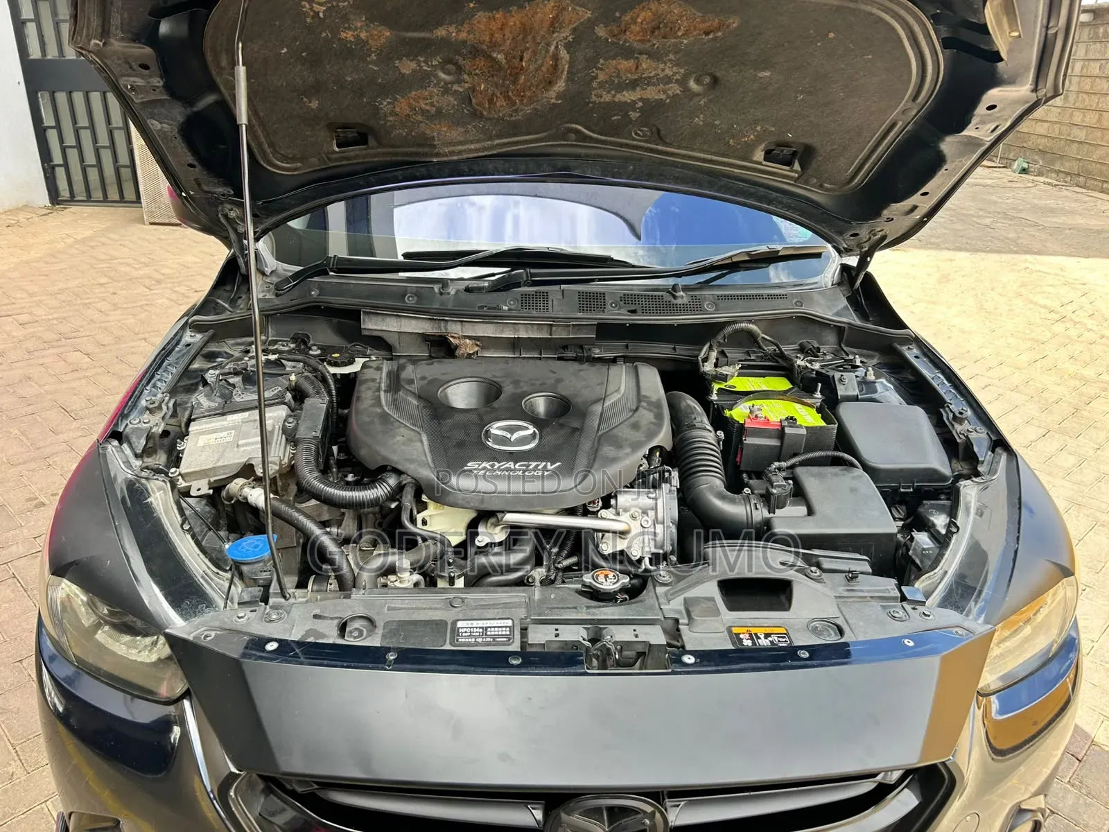 Mazda Demio 2016 Blue