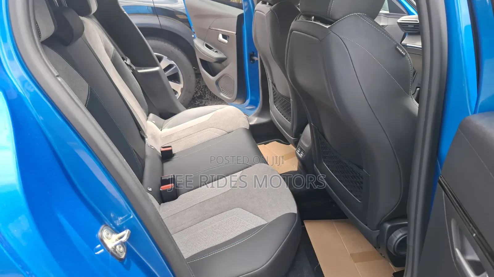 Peugeot 208 2021 Blue