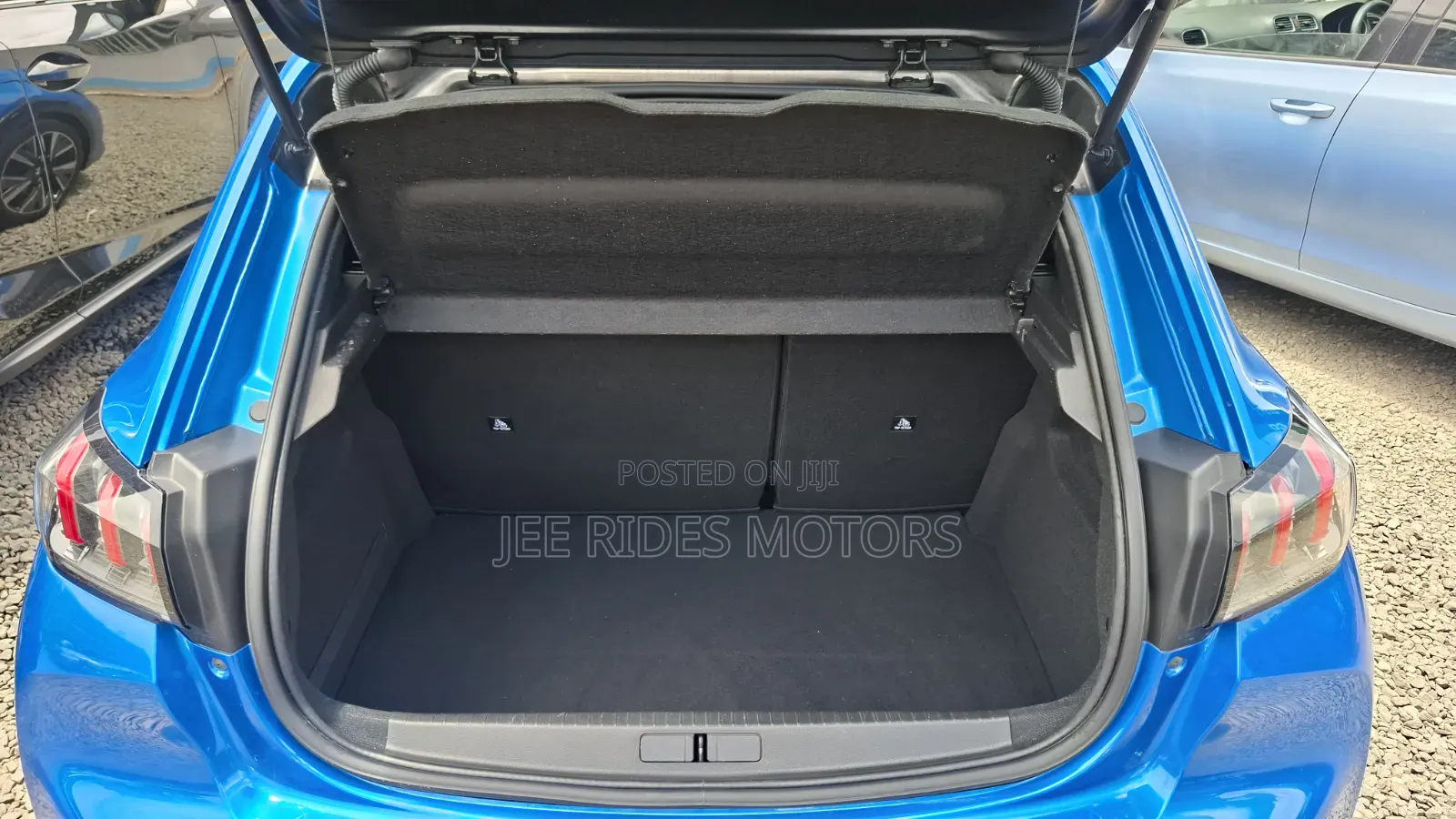 Peugeot 208 2021 Blue