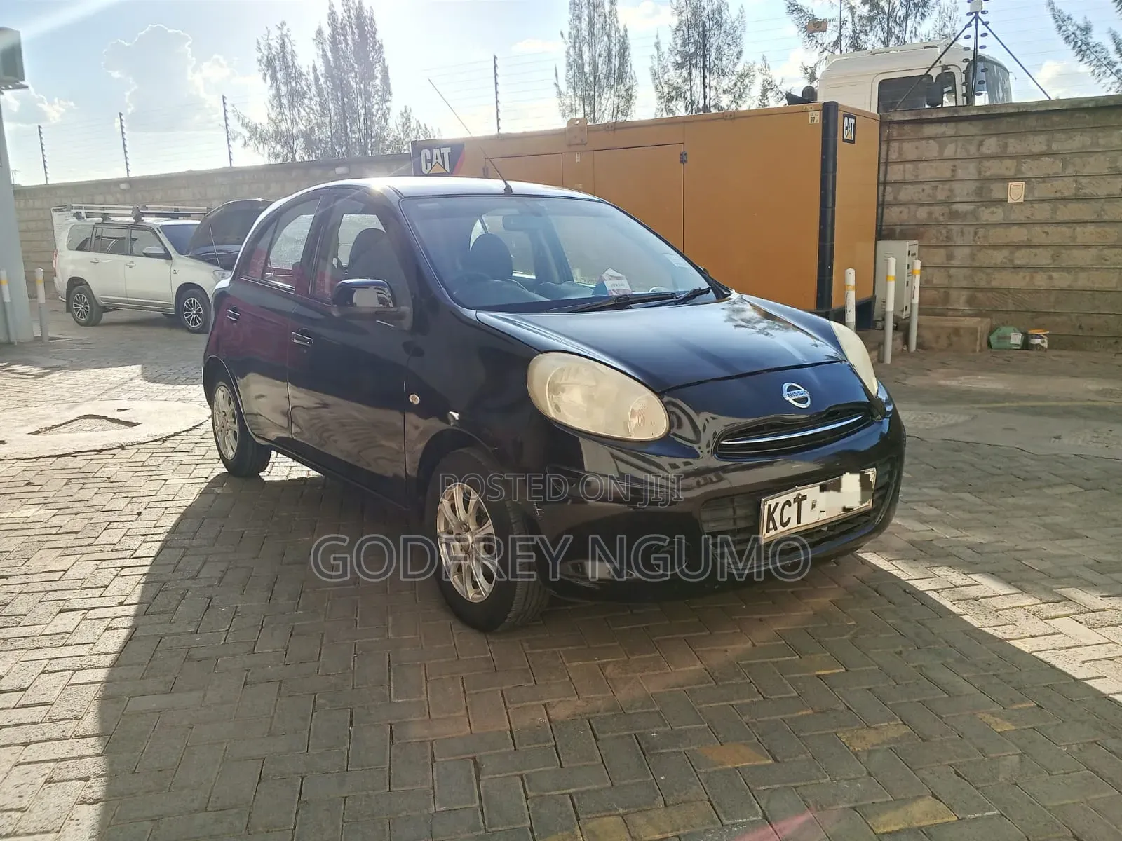 Nissan March 2012 Black
