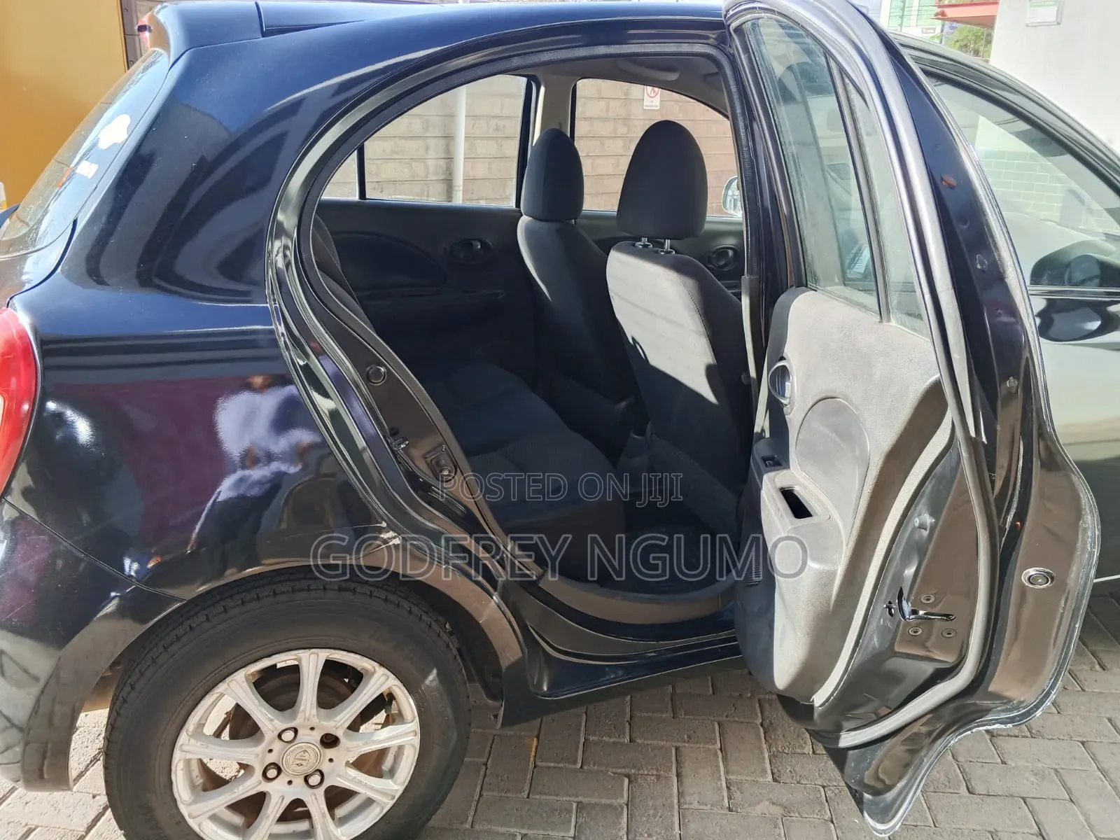 Nissan March 2012 Black