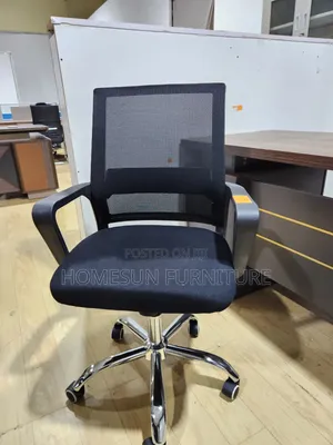 Office Chair – Black Mesh Visitor Chair With Chrome Base