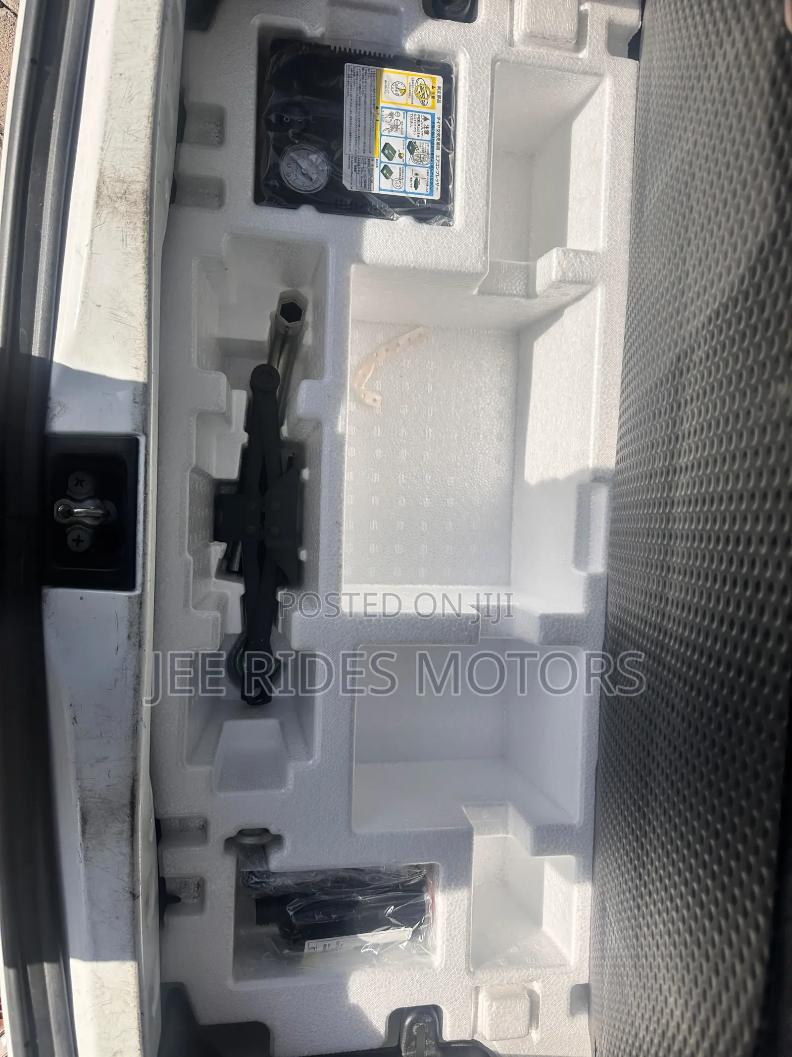 Suzuki Alto 660cc AWD 2019 White