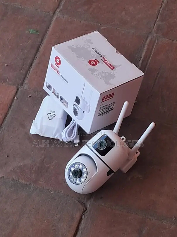 V380 Dual Lens Pan Tilt CCTV Bulb Camera With Night Vision